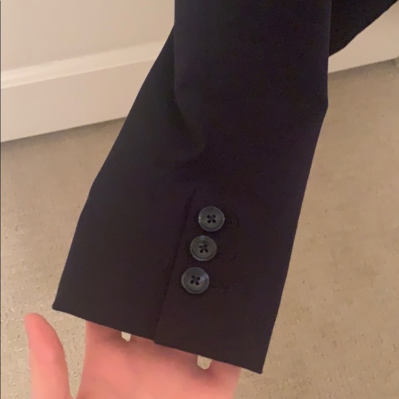 blazer - Picture 4 of 4